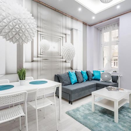 Cozy 2 Bedroom 2 Bathroom Apartment In The City Centre Budapest Exterior foto