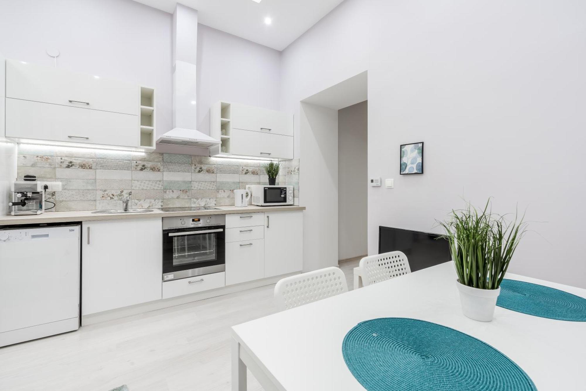 Cozy 2 Bedroom 2 Bathroom Apartment In The City Centre Budapest Exterior foto